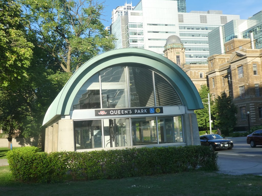 Queens Park Station | Toronto, ON M5S, Canada