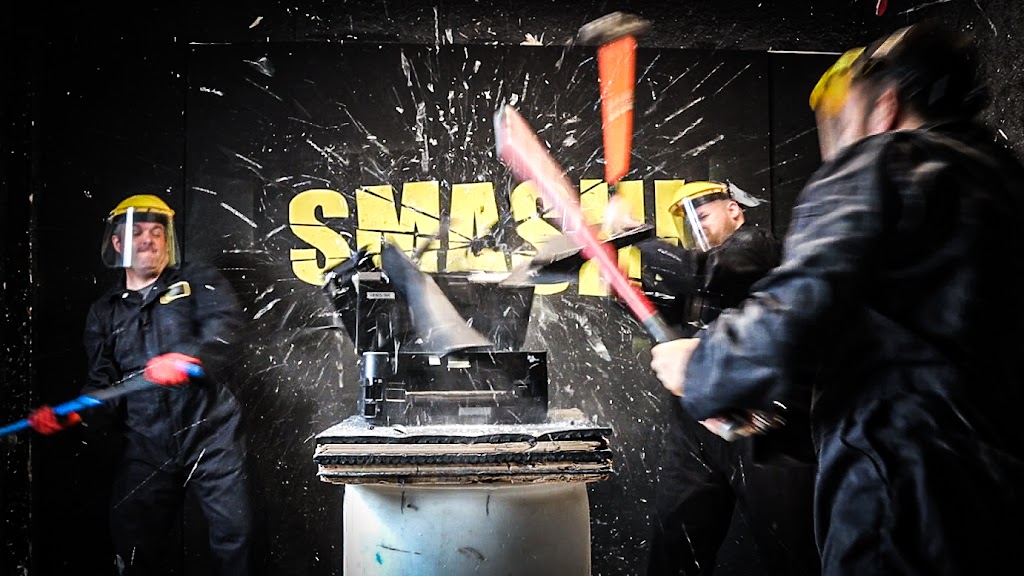 Smash Room Ottawa Inc. | 889 Lady Ellen Pl, Ottawa, ON K1Z 7S8, Canada | Phone: (613) 724-3013