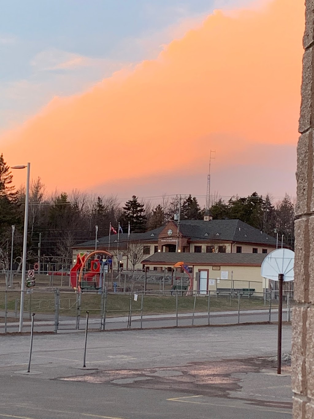 City Hall Saint-Colomban | 330 Mnt de lÉglise, Saint-Colomban, QC J5K 2H9, Canada | Phone: (450) 436-1453