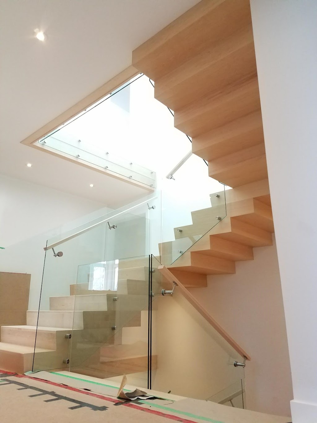 R&A Stairs Ltd | 1245 Maple Hill Ct Unit #6, Newmarket, ON L3Y 9E8, Canada | Phone: (905) 764-0435