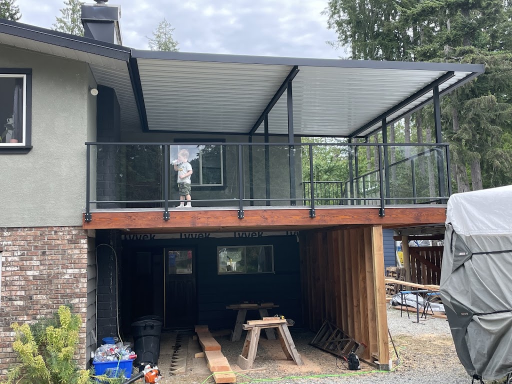 Castle Decks & Aluminum Products | 6573 Walker Rd, Port Alberni, BC V9Y 8W7, Canada | Phone: (250) 720-5174