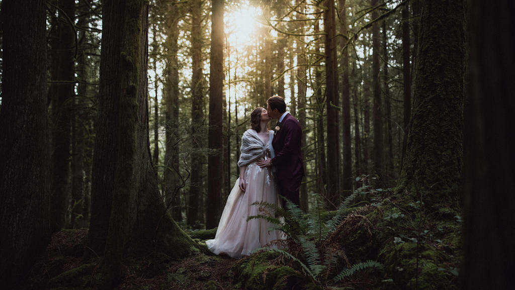 Kelly Schuster Photography - Sunshine Coast BC Photographer | 5169 Ridgeview Dr, Sechelt, BC V0N 3A2, Canada | Phone: (604) 989-1161