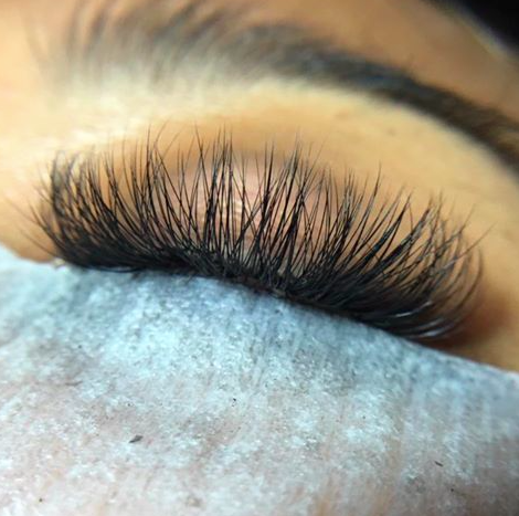 EyelashextensionsinOakville | 2060 Glenada Crescent, Oakville, ON L6H 4M2, Canada | Phone: (905) 842-8222