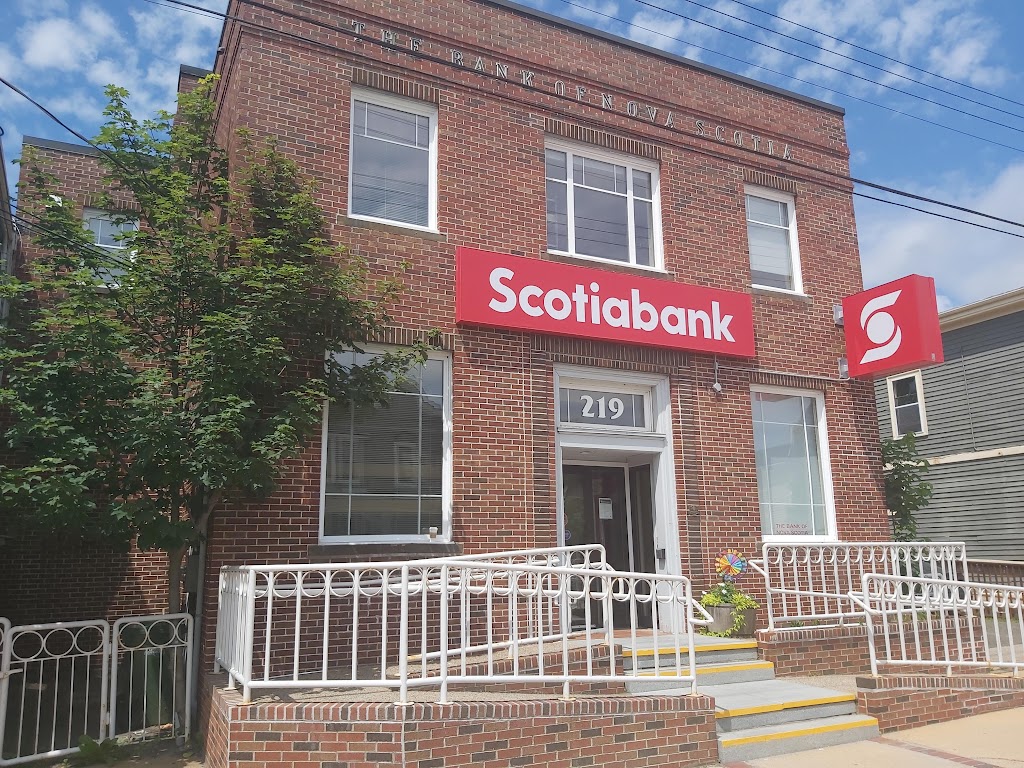 Scotiabank | 219 St George St, Annapolis Royal, NS B0S 1A0, Canada | Phone: (902) 532-2393
