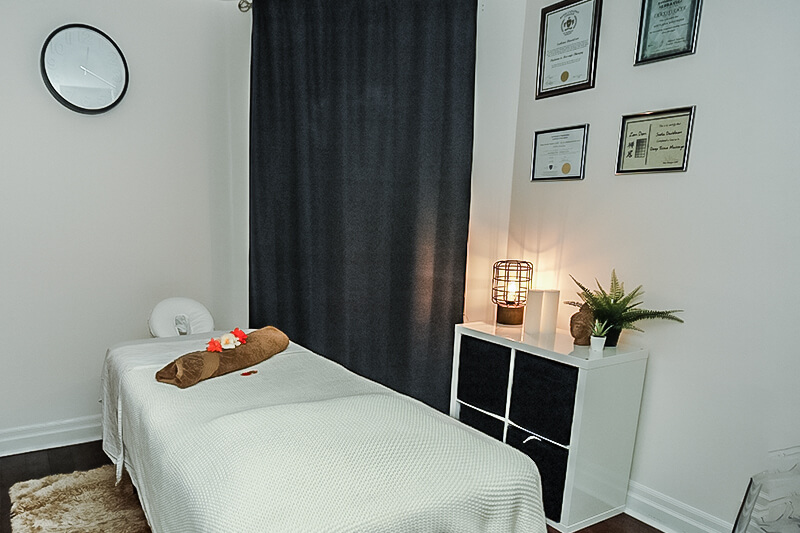 Pain Away Massage | 163 Drummond Drive, apt. #1, Maple, ON L6A 3C4, Canada | Phone: (416) 580-1387