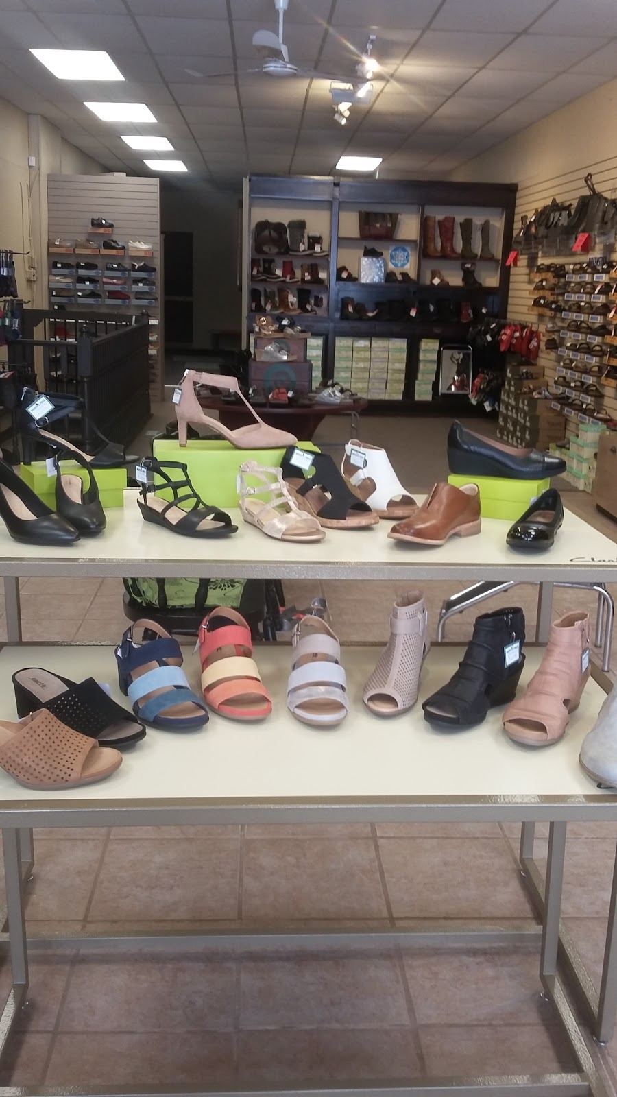 Wuerth Shoes | 142 Courthouse Square, Goderich, ON N7A 1M9, Canada | Phone: (519) 524-7432