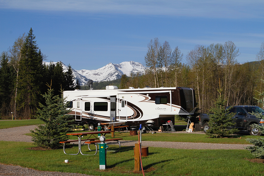 Fernie RV Resort | 2001 6th Ave, Fernie, BC V0B 1M0, Canada | Phone: (844) 343-2233