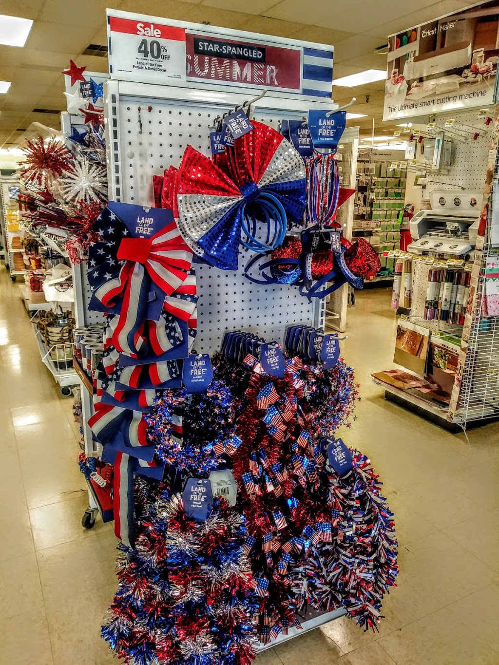 JOANN Fabrics and Crafts | 2429 Military Rd, Niagara Falls, NY 14304, USA | Phone: (716) 297-2345