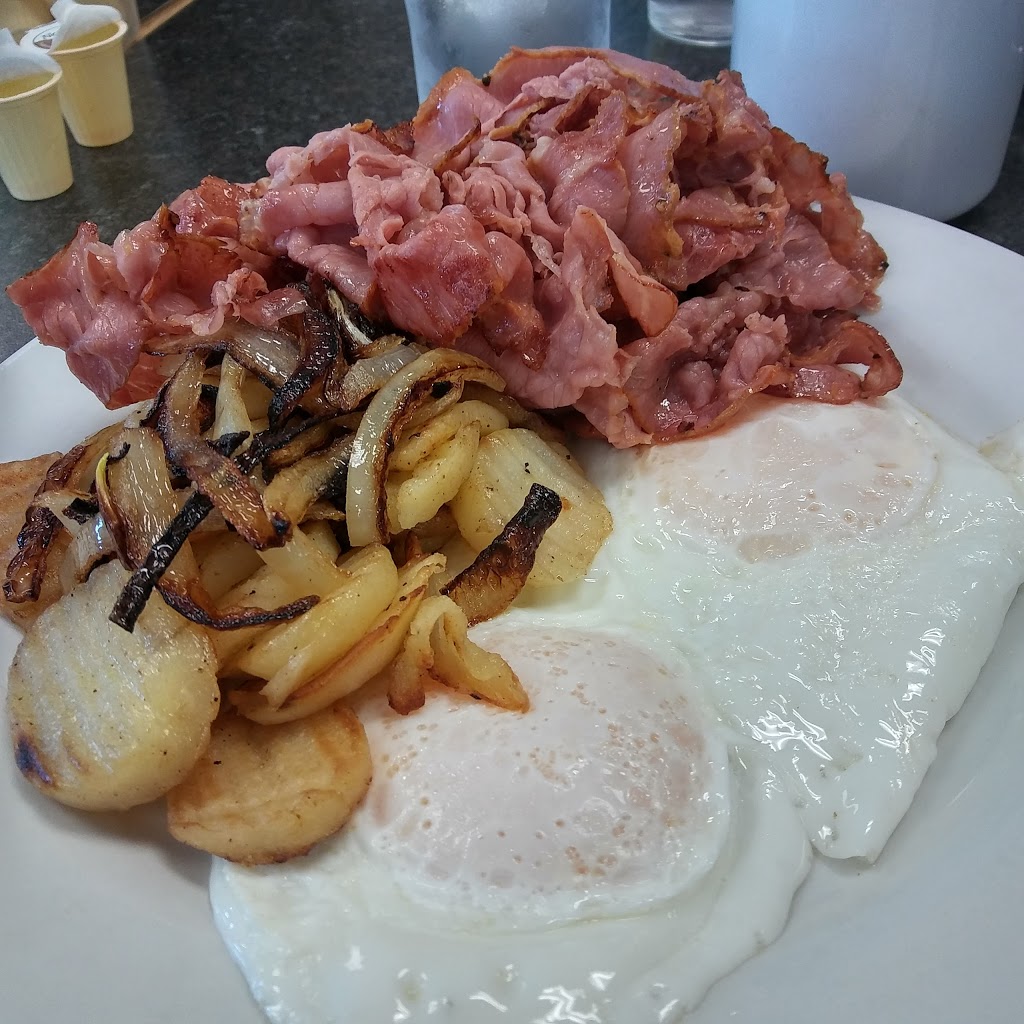 Ralph & Sons Diner | 3420 Carling Ave, Nepean, ON K2H 5B1, Canada | Phone: (613) 828-0697