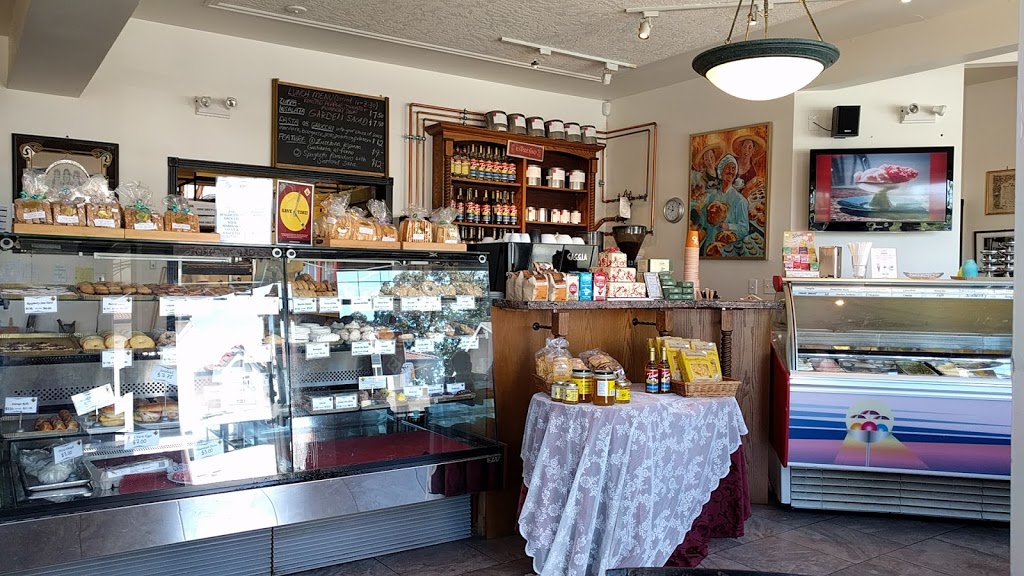 The Italian Bakery | 3197 Quadra St, Victoria, BC V8X 1E9, Canada | Phone: (250) 388-4557