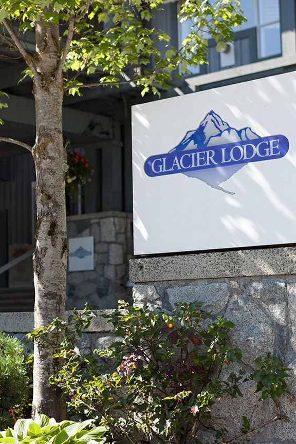 Glacier Lodge by Whistler Reception Services | 4573 Chateau Blvd, Whistler, BC V0N 1B4, Canada | Phone: (604) 932-0990