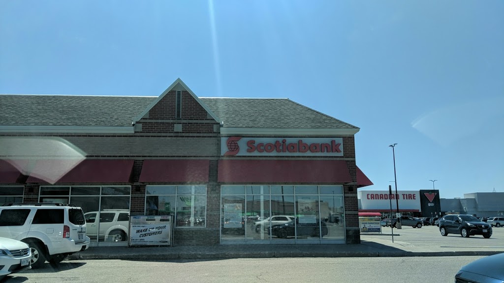 Scotiabank | 15420 Bayview Ave, Aurora, ON L4G 7J1, Canada | Phone: (905) 727-1025