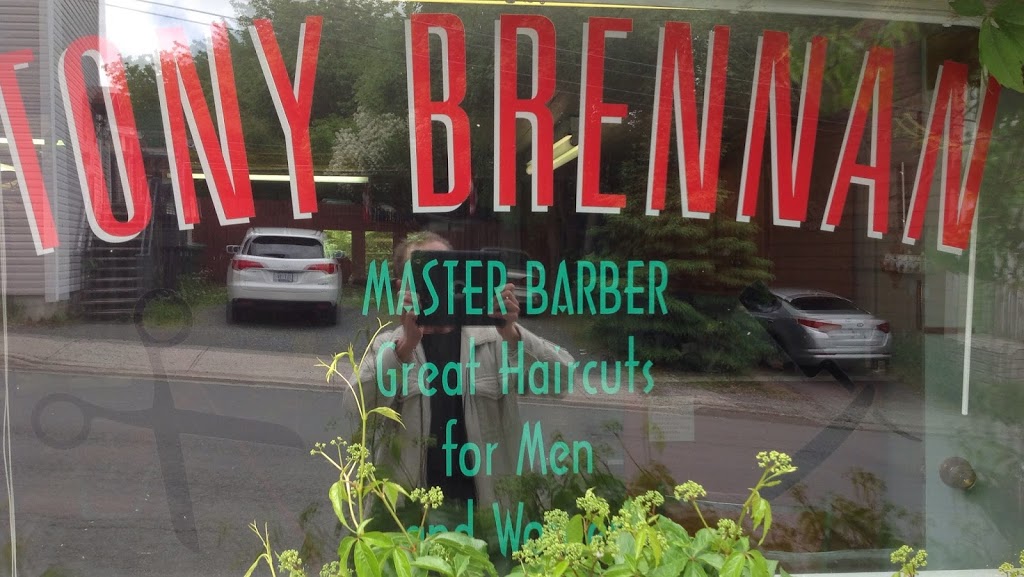 Tom Brennan Barber Shop | 20 Alexander St, St. Johns, NL A1E 2T7, Canada | Phone: (709) 753-8431