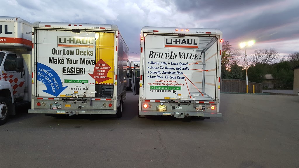 U-Haul Moving & Storage at Upper Wellington | 524 Upper Wellington St, Hamilton, ON L9A 3P5, Canada | Phone: (905) 387-3510