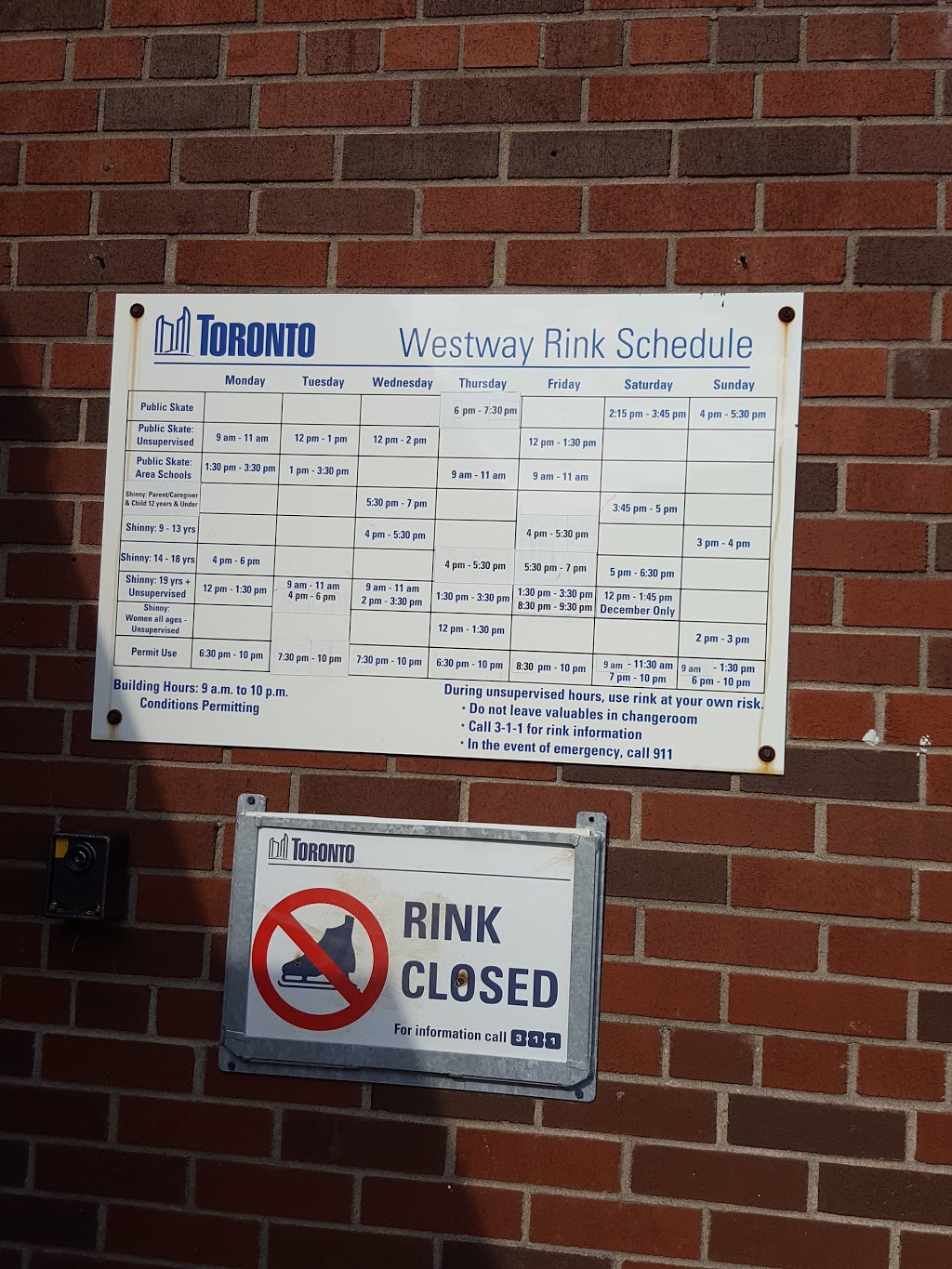 Westway Outdoor Rink | 175 The Westway, Etobicoke, ON M9P 2C2, Canada | Phone: (416) 338-4386