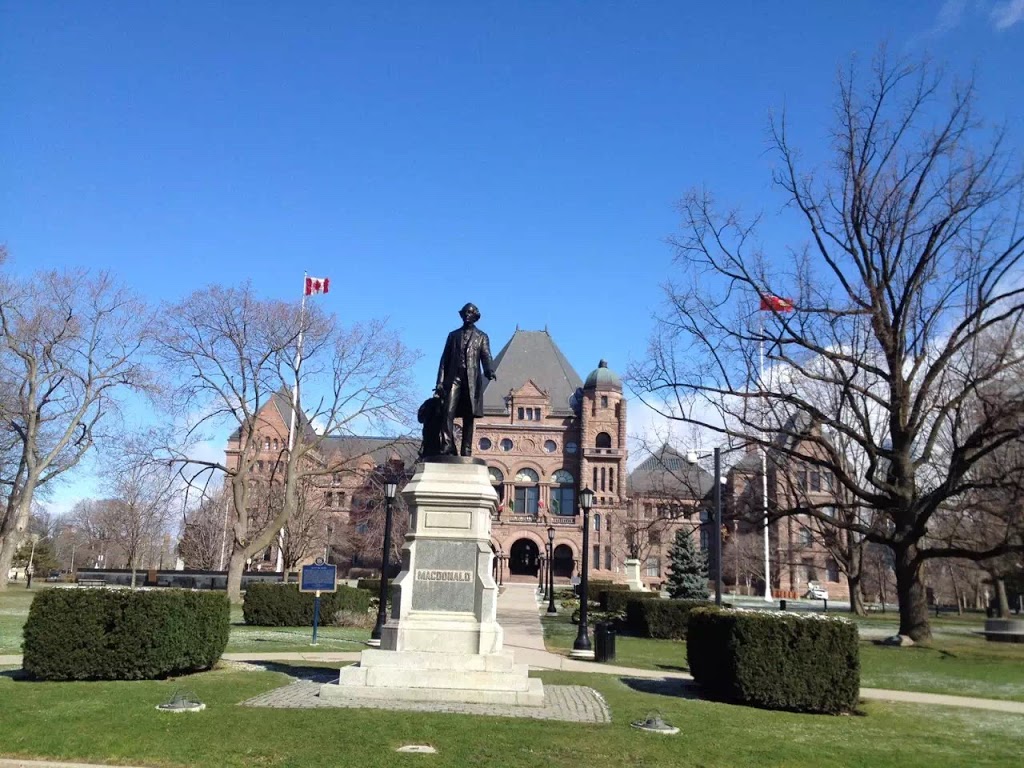 Queens Park Station | Toronto, ON M5S, Canada