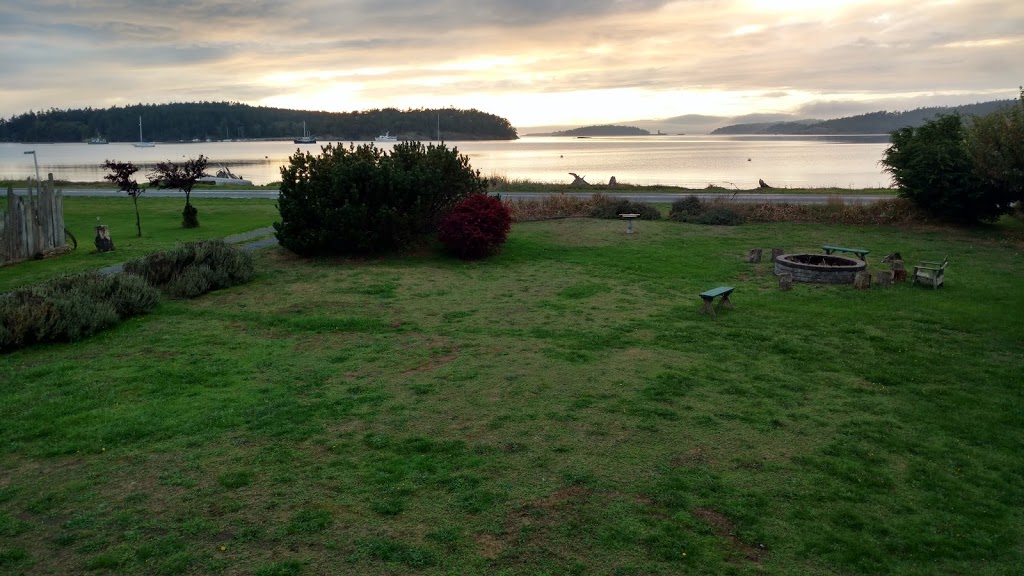 Lopez Island Beach House Rental | 597 Mackaye Harbor Rd, Lopez Island, WA 98261, USA | Phone: (360) 468-4246