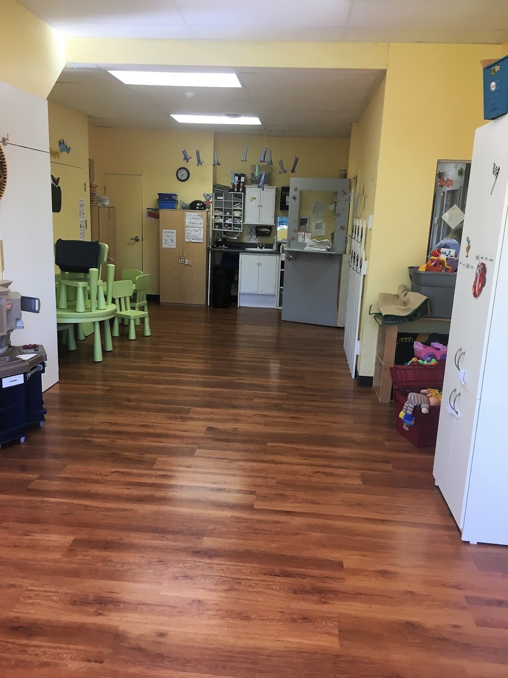 Centre Éducatif Et Pré-Maternelle Lacadémie Ii | 13950-B Rue de la Chapelle, Mirabel, QC J7J 2C8, Canada | Phone: (450) 432-7777