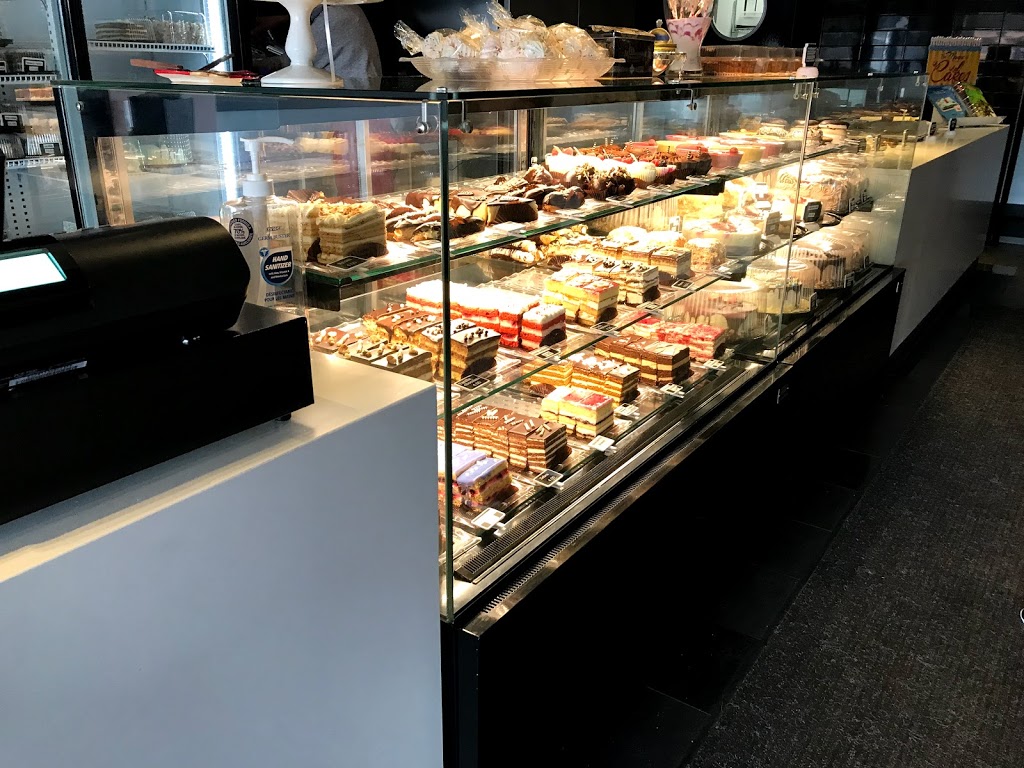 Victoria K Cakes | 24-1450 Clark Ave W, Thornhill, ON L4J 7K2, Canada | Phone: (416) 907-9257