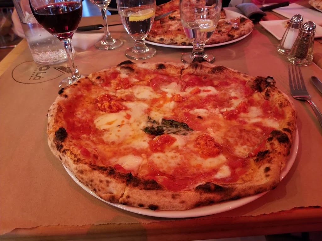 LìOLà Pizzeria | 4420 Boulevard Lévesque E, Laval, QC H7C 2R1, Canada | Phone: (450) 661-6980