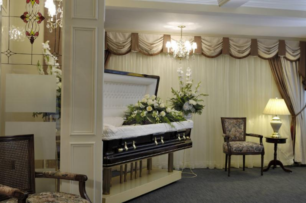 Salon Funeraire Boulanger | 31 Avenue de la Fabrique, Montmagny, QC G5V 2J3, Canada | Phone: (418) 248-1363