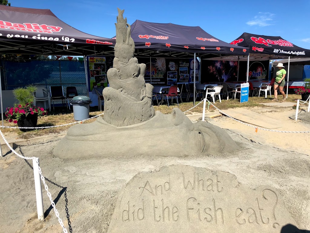 Parksville Sand Castle Sculpture Competition | 193 Beachside Dr, Parksville, BC V9P 0B1, Canada | Phone: (250) 951-2678