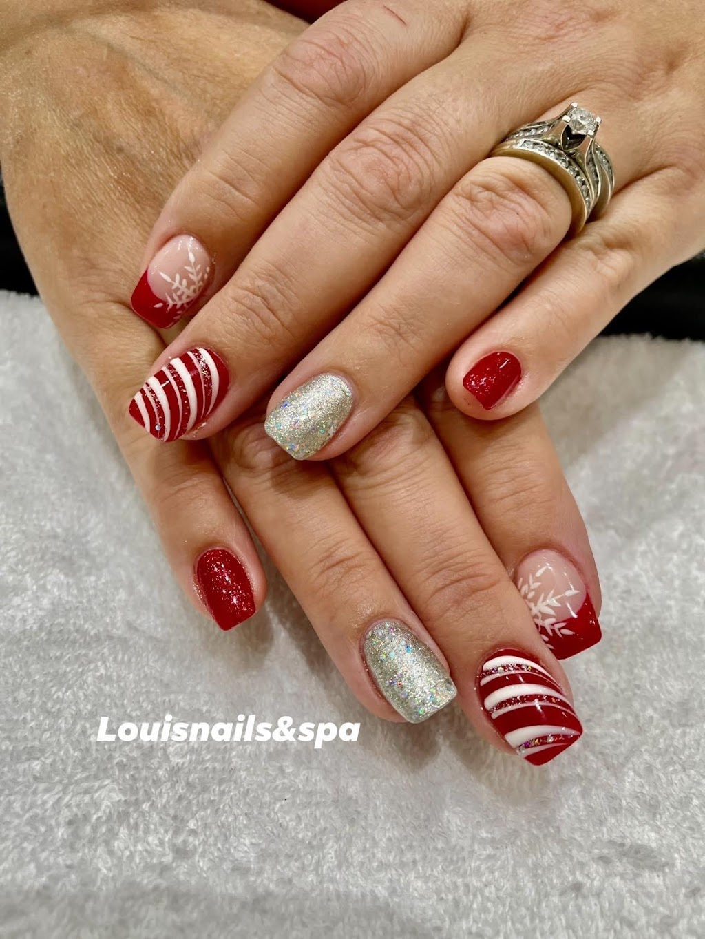 Louis Nails&Spa | 827 Big Bay Point Rd, Barrie, ON L4N 0G5, Canada | Phone: (705) 727-9826