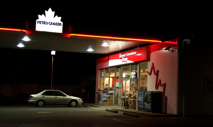 Petro-Canada | 2096 Clearbrook Rd, Abbotsford, BC V2T 2X2, Canada | Phone: (604) 852-1950