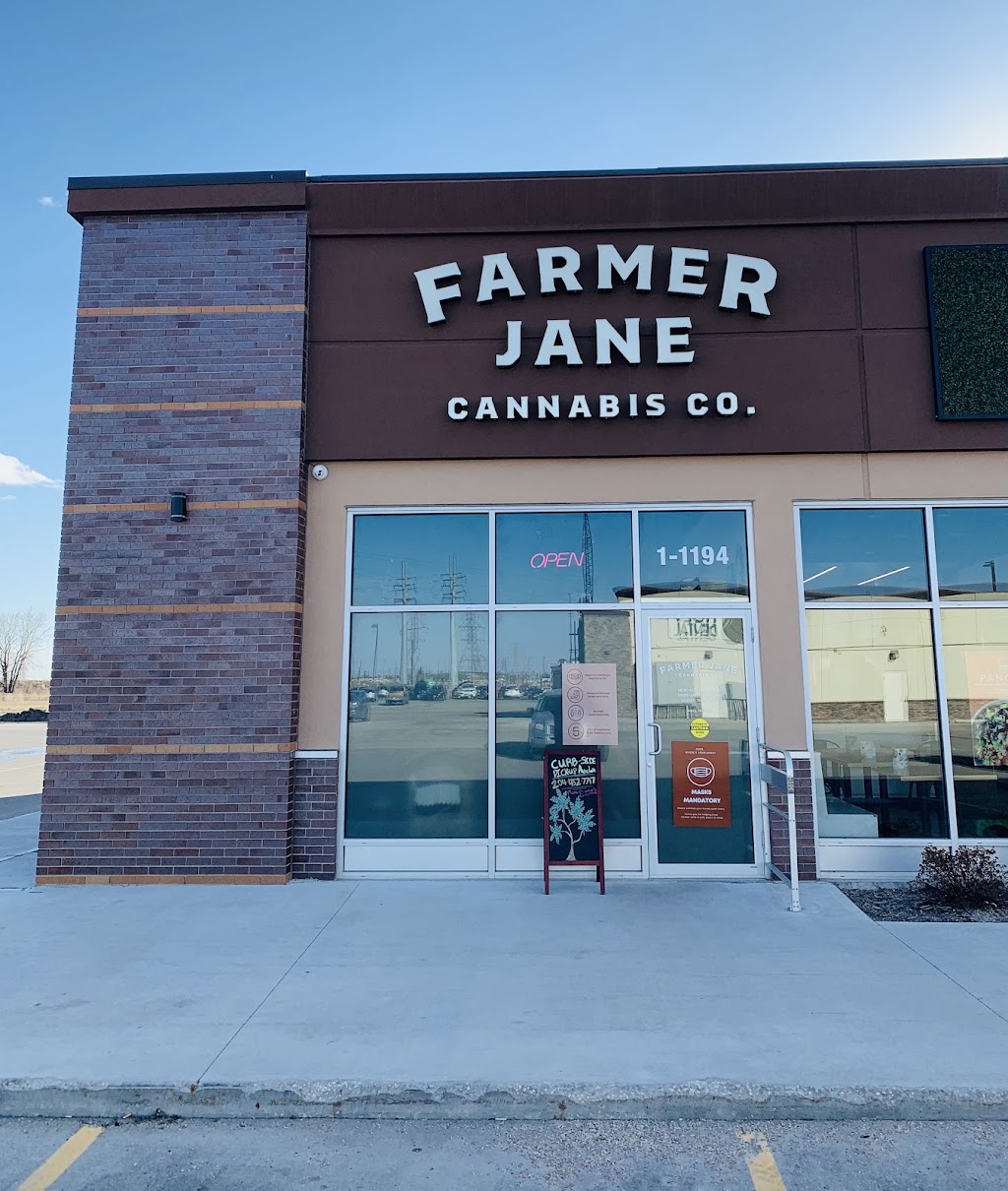 Farmer Jane Cannabis Co. | 1194 Taylor Ave #1, Winnipeg, MB R3M 3Z4, Canada | Phone: (204) 452-7717