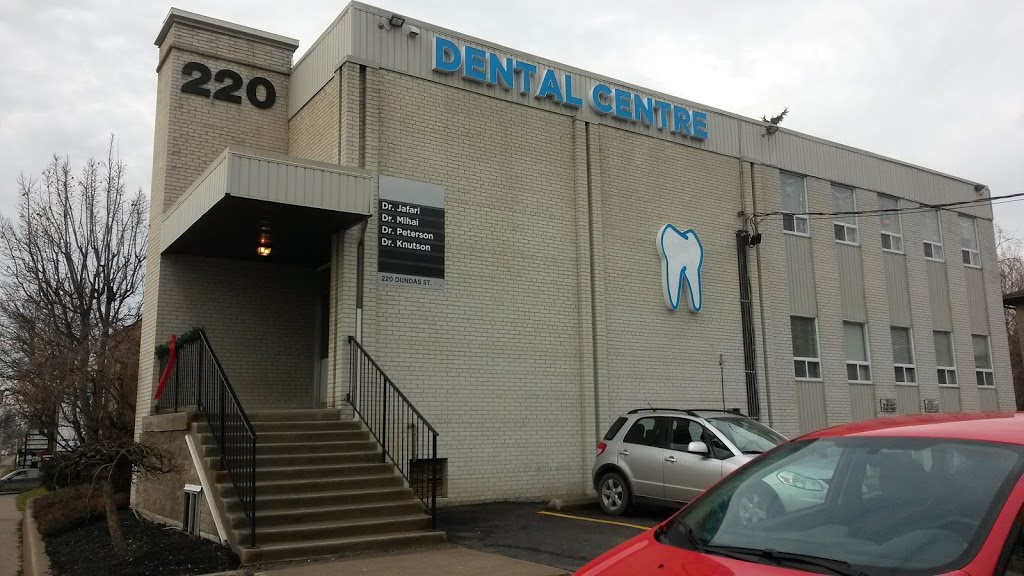 Dentistry By The Bay | 220 Dundas St E #107, Belleville, ON K8N 1E3, Canada | Phone: (613) 966-5118