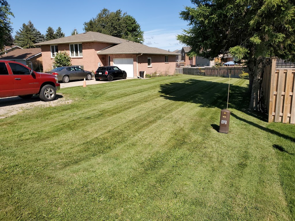 All Seasons Lawn Care and Snow Removal | 1018 Alberni Rd, Woodstock, ON N4T 0C3, Canada | Phone: (519) 532-5667