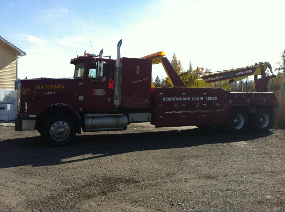 Lafond Towing & Recovery LTD | 7 Toulouse Cres, Sturgeon Falls, ON P2B 0A5, Canada | Phone: (705) 753-5456