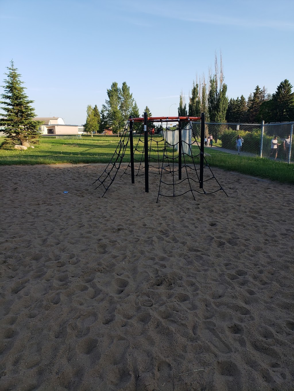 Ellerslie campus school park | 521 66 St SW, Edmonton, AB T6X 1A3, Canada