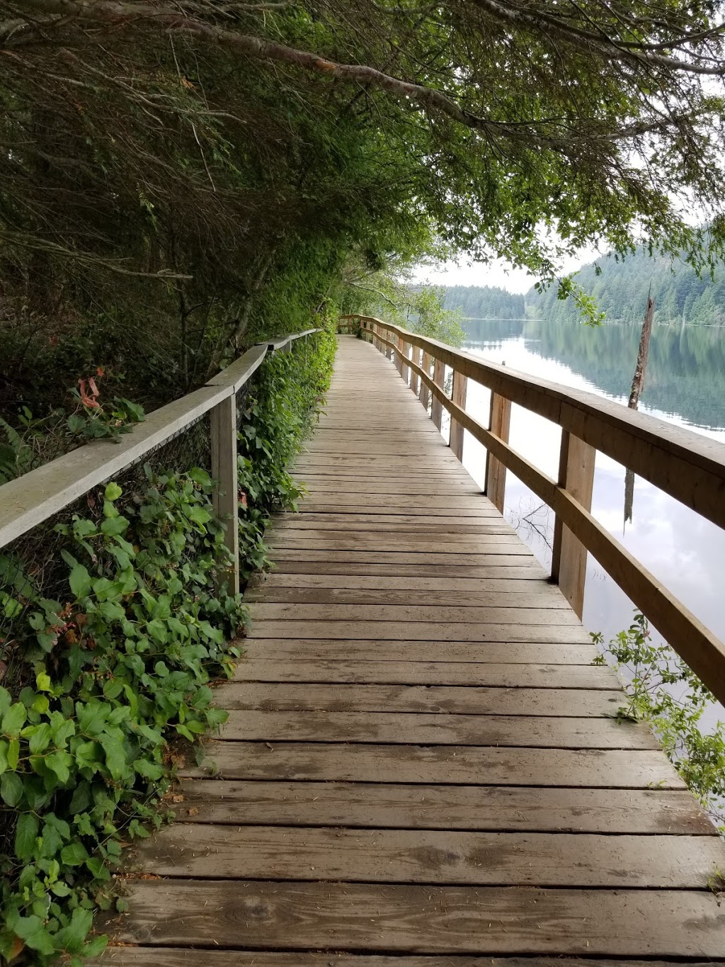 Westwood Lake Park | 381 Westwood Rd, Nanaimo, BC V9R 7C1, Canada | Phone: (250) 756-5200