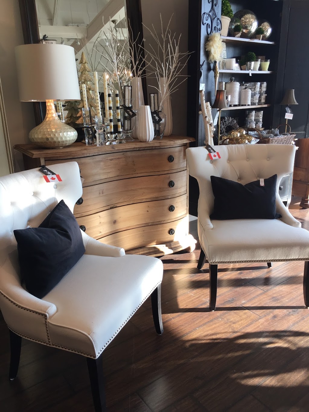 Winterberry Lane Furniture + Decor Boutique | 3487 Wyecroft Rd G3, Oakville, ON L6L 0B6, Canada | Phone: (905) 849-9494