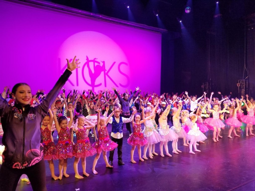 KICKS Dance Studio, Mount Albert | 19185 Centre St #1, Mount Albert, ON L0G 1M0, Canada | Phone: (416) 801-5491