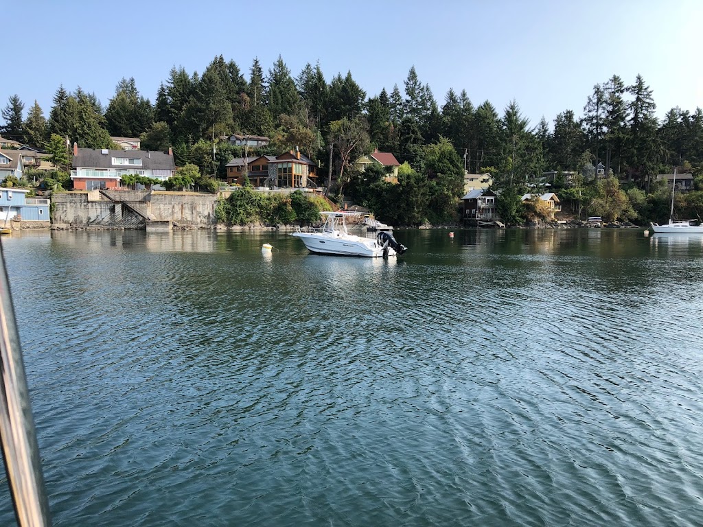 Desolation sound yacht charter base for Island Cruising | 9082 Clarkson Ave, Black Creek, BC V9J 1B3, Canada | Phone: (250) 656-7070