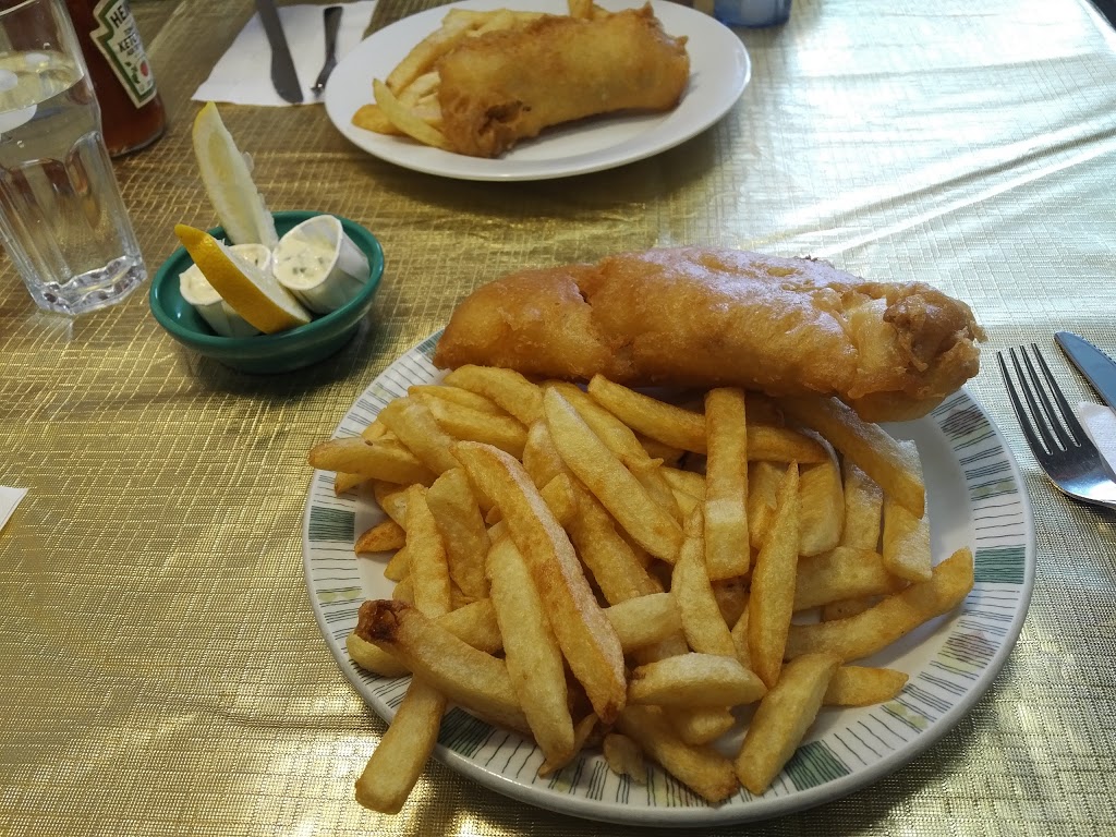 Stouffville Fish & Chips | 5758 Main St, Whitchurch-Stouffville, ON L4A 2T1, Canada | Phone: (905) 640-1732