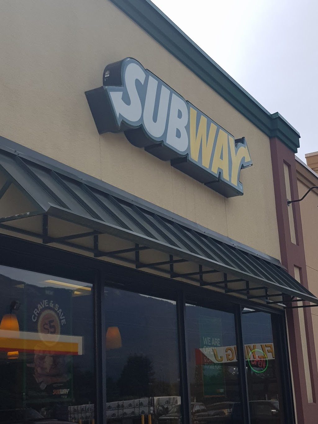 Subway | 63100 Flood Hope Rd, Hope, BC V0X 1L2, Canada | Phone: (604) 860-2110