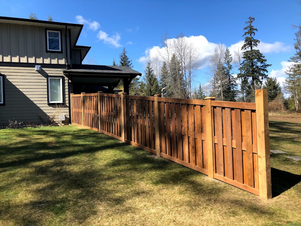 Simple Fencing | 8956 Mclarey Ave, Black Creek, BC V9J 1A2, Canada | Phone: (250) 703-1346