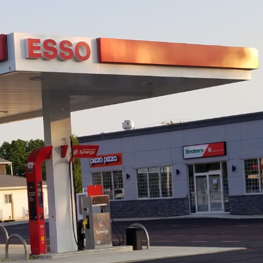 Esso & Pizza Pizza | 595771 Hwy 59 N, Woodstock, ON N4S 7W1, Canada | Phone: (519) 462-2003