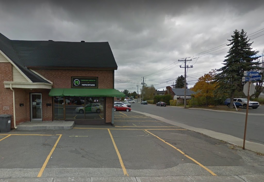 Cannabis Médical Mercedez | 950 C Boulevard Saint-Joseph, Drummondville, QC J2C 2C5, Canada | Phone: (819) 967-2420