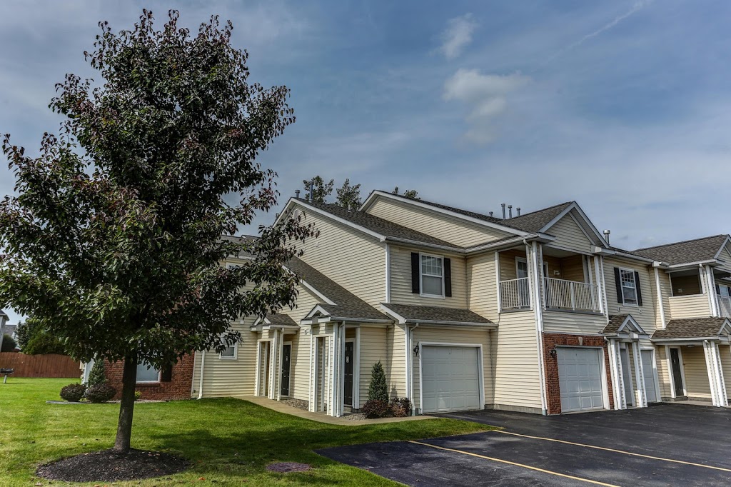 Renaissance Place Apartments | 10 Arielle Ct, Williamsville, NY 14221, USA | Phone: (716) 235-5969