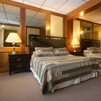 General Wolfe Inn | 1237 County Rd 96, Wolfe Island, ON K0H 2Y0, Canada | Phone: (613) 385-2611