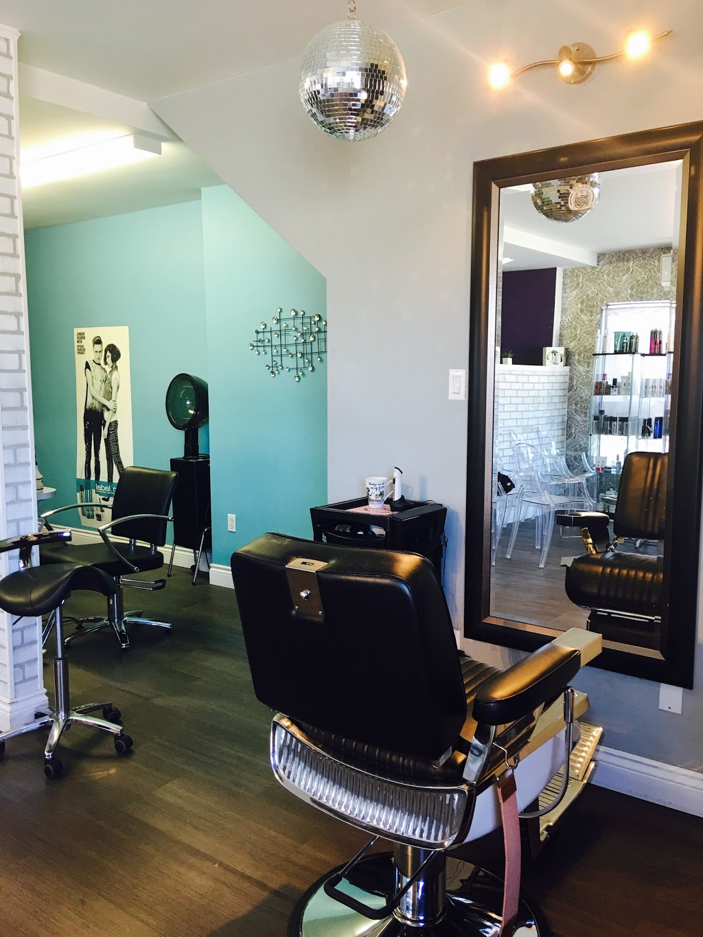 Espace Beauté Funkydoo Coiffure Et Esthétique 514-646-1320 | 94 Boulevard Perrot, LÎle-Perrot, QC J7V 3E8, Canada | Phone: (514) 646-1320