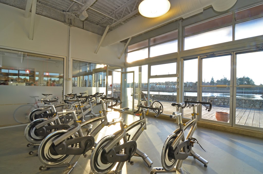 Selkirk Waterfront Fitness Club | 115 2940 Jutland Rd, Victoria, BC V8T 5J9, Canada | Phone: (778) 433-3346