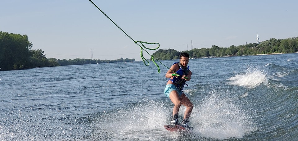 Les Croisières Privées Montreal wakesurf | 12750 Rue Notre-Dame Est, Pointe-aux-Trembles, QC H1A 3R2, Canada | Phone: (438) 881-1361