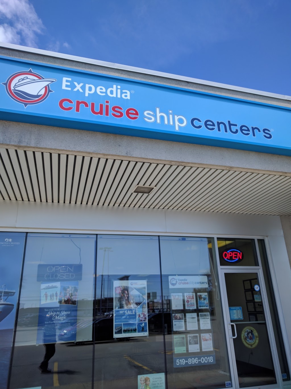 Expedia CruiseShipCenters | 500 Fairway Rd S #10, Kitchener, ON N2C 1X3, Canada | Phone: (866) 799-3499