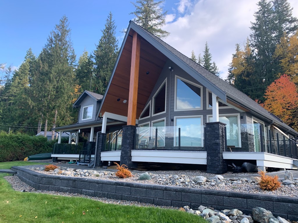 Copper Island Fine Homes Inc | 2479 Marine Pl, Blind Bay, BC V0E 1H1, Canada | Phone: (250) 675-3701