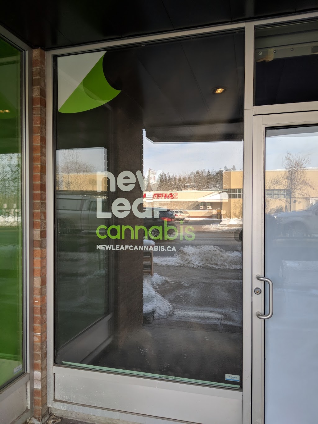 NewLeaf Cannabis | #21, 2500 4 St SW, Calgary, AB T2S 1X6, Canada | Phone: (587) 392-4660